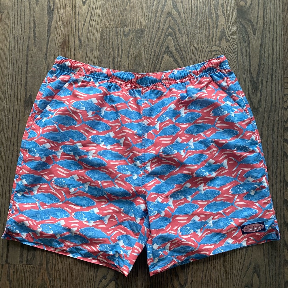 NWT Vineyard Vines Men’s XL swim trunks